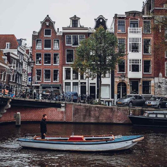 Amsterdam off the beaten path: offbeat guide